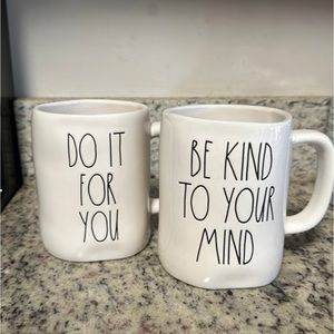 Rae Dunn mug bundle